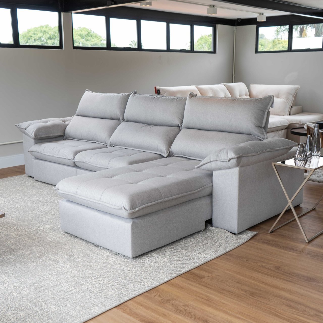 Sofa Retratil Articulado Manuela — foto 1