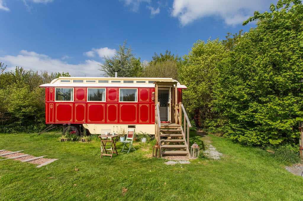 duke, restored wagon, cornwall