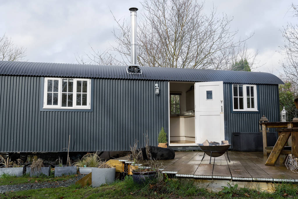 Exterior of Ragnarr, the shepherd’s hut at Spring Park, Shepherd's Hut escape with Private Cinema