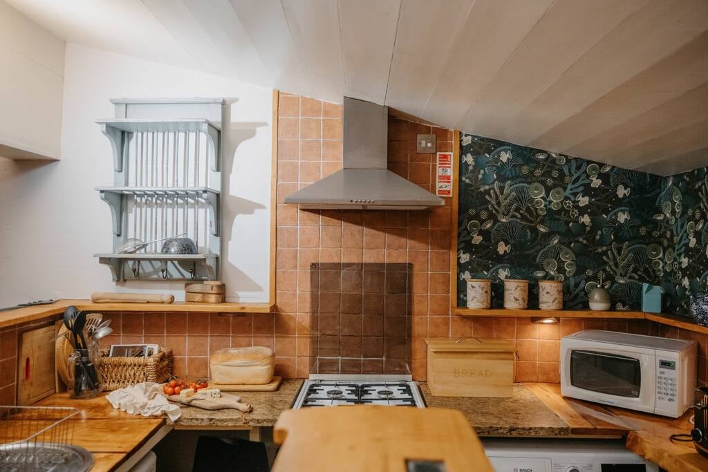 Kitchen 2