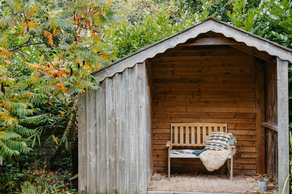 Outdoor bench
