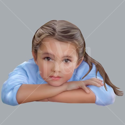 ילדה נשענת על הידיים מקשיבה עם קוקו וחולצת תלבושת לתצוגה