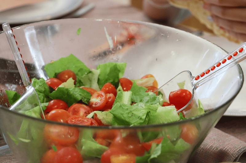 כף הגשה סלט