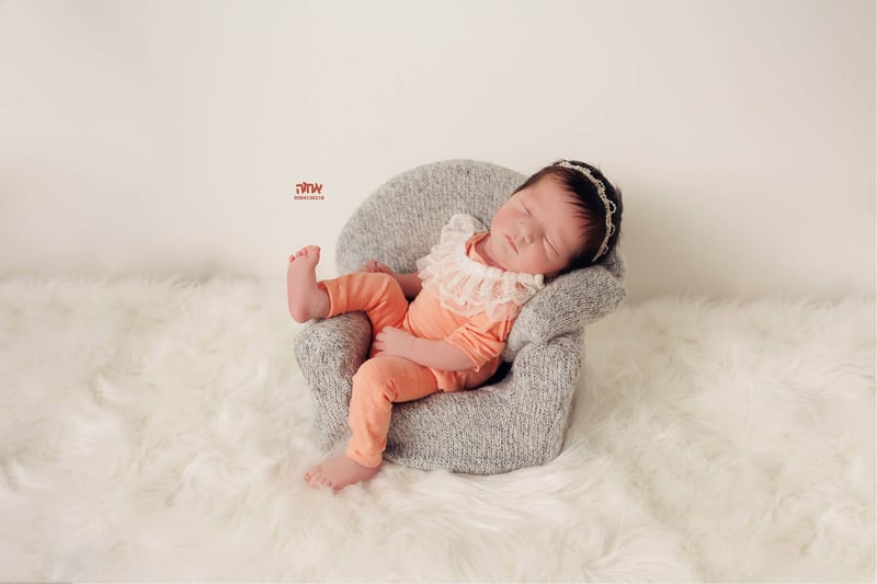 0504130218 אחוה פלוטקין צלמת6