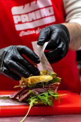 שוק הכרמל (25) לוגו