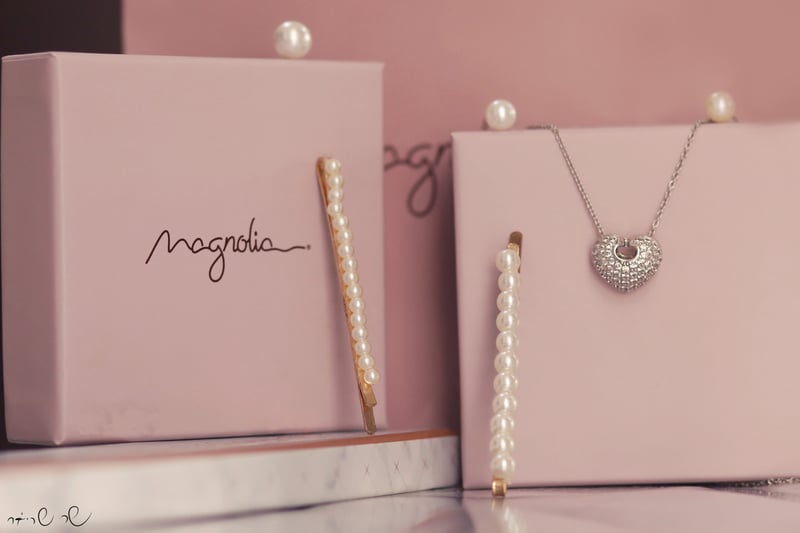 סיכות פנינה מגנוליה