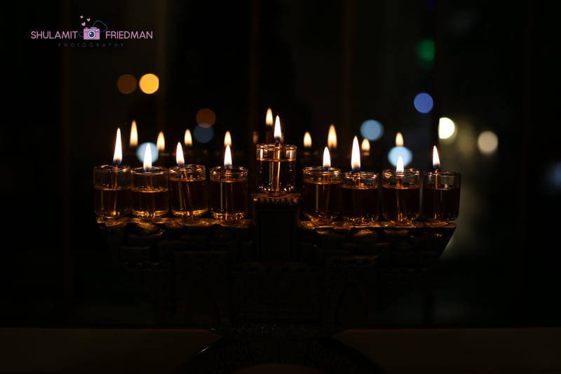 אור חדש על ציון2