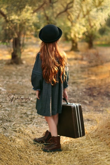 IMG_3016 טליה מזוודה לוגו