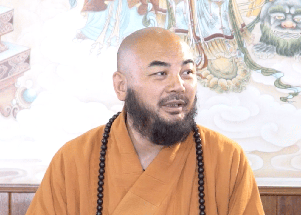 敢于示弱的人才是强者——万行法师