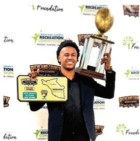 A.C. Flora High School Senior Named Richland County Football Player of the Year