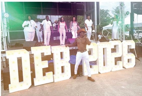 Large crowd attended Columbia’s 6th Annual Diner en Blanc