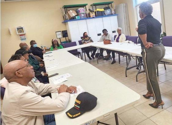 Brookland-Lakeview Empowerment Center teaching technology skills to older adults