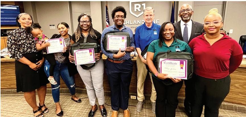 Richland One awards Educational Ingenuity Grants to five teachers