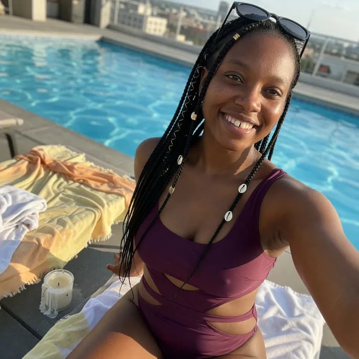 Nia