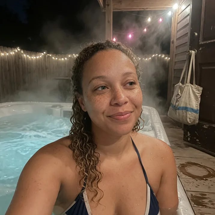 Nia
