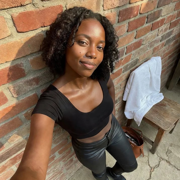 Nia
