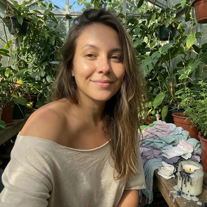 Nia