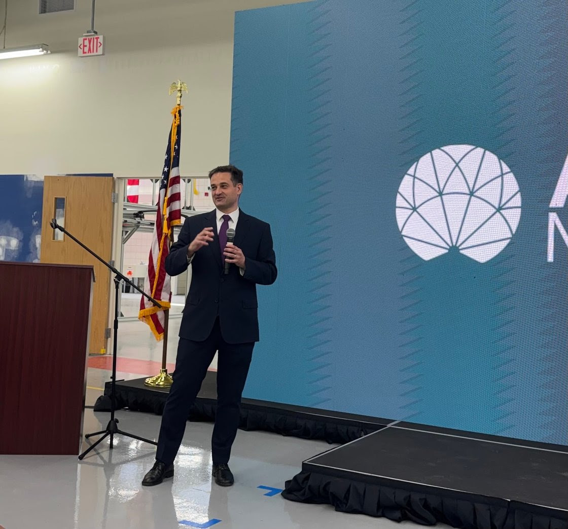 Business Boost: Town of Acton Celebrates Abside Networks' Expansion, Launch of Manufacturing Operations