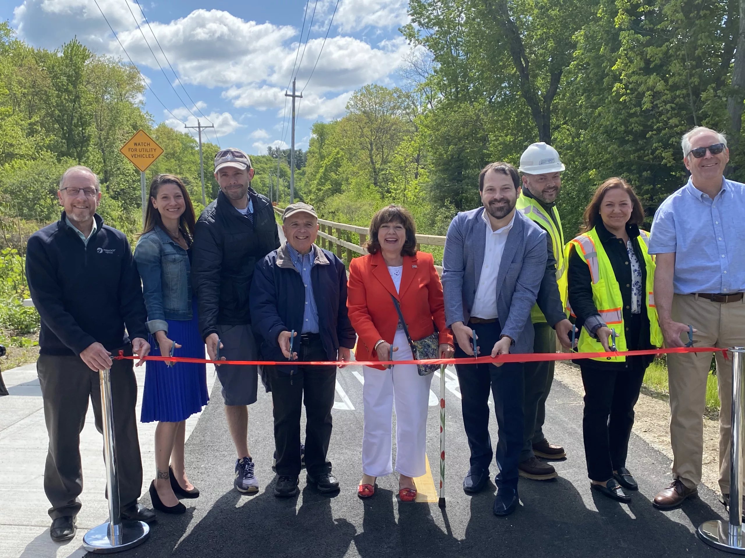 *PHOTOS* Town of Groveland Opens New Community Trail Town of