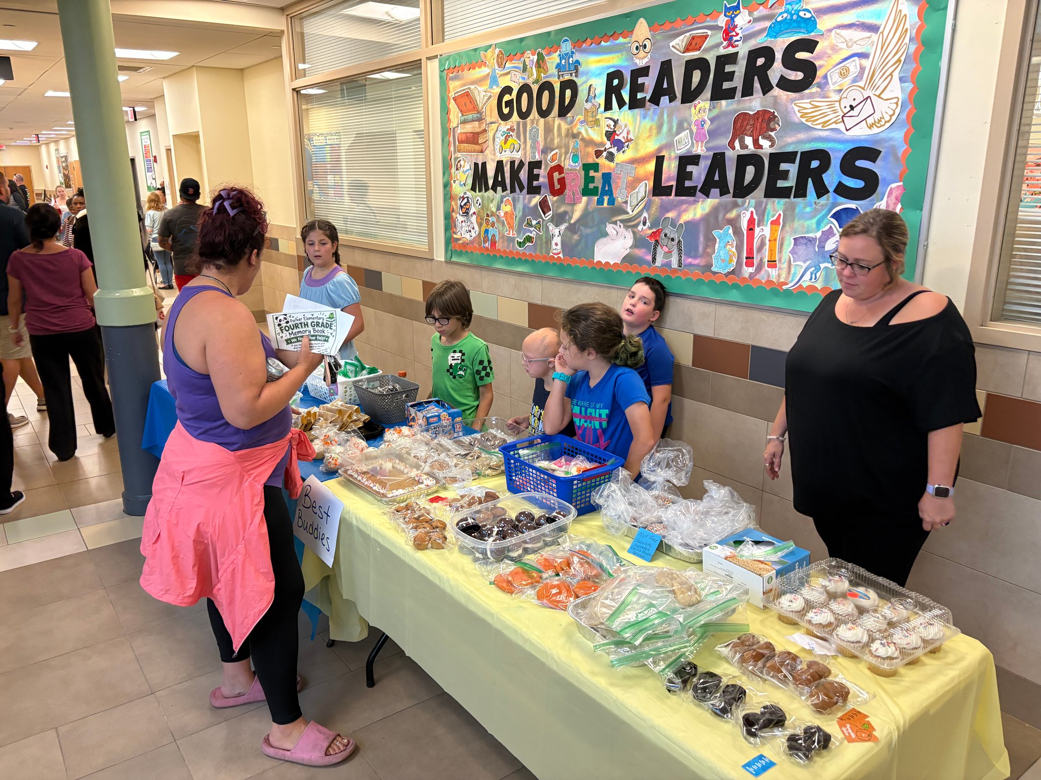 parent with staff at back to school night