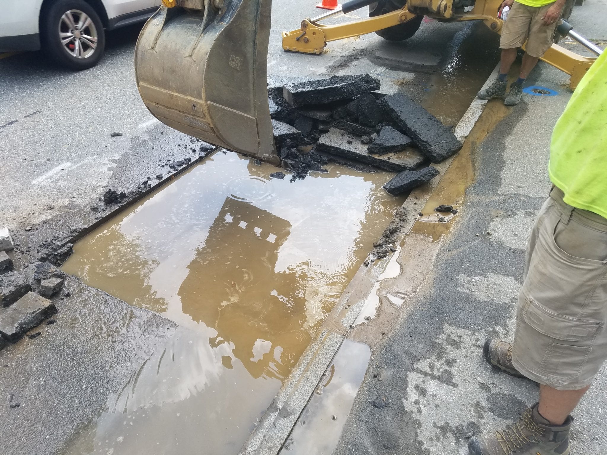 Crews Working to Repair Groveland Water Main Break – Groveland Water ...