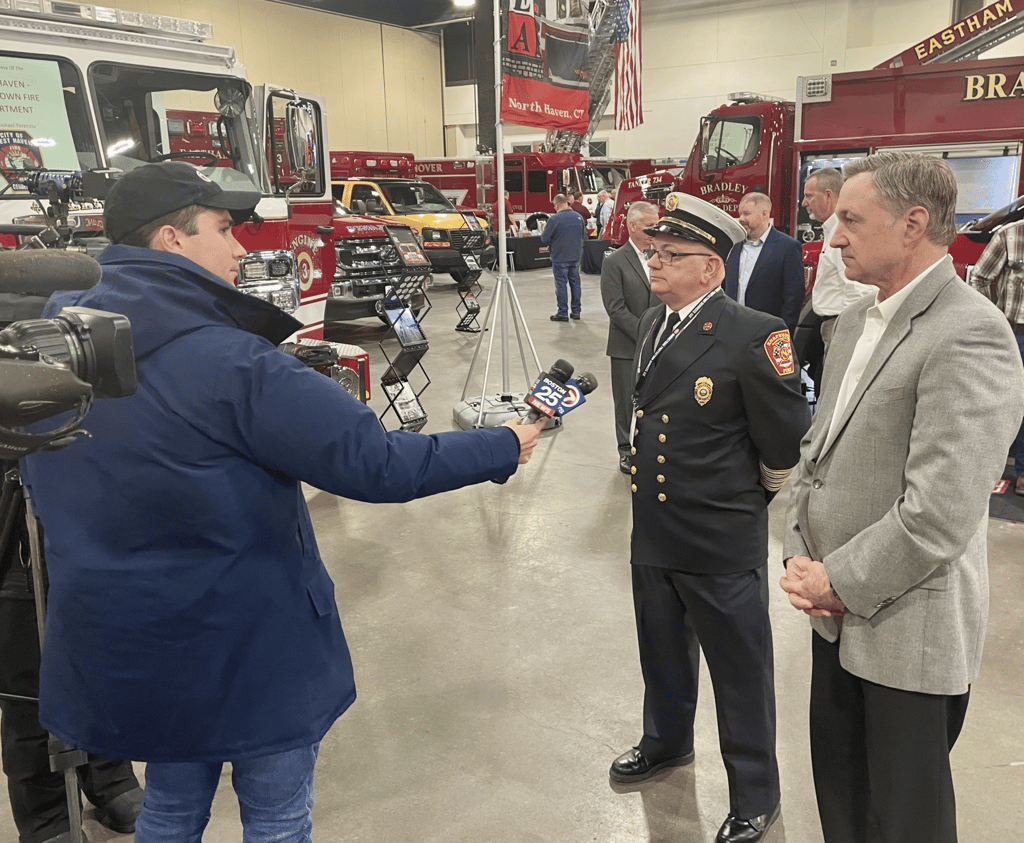 Fire Chiefs Association of Massachusetts Donates 5,000 to Fisher House