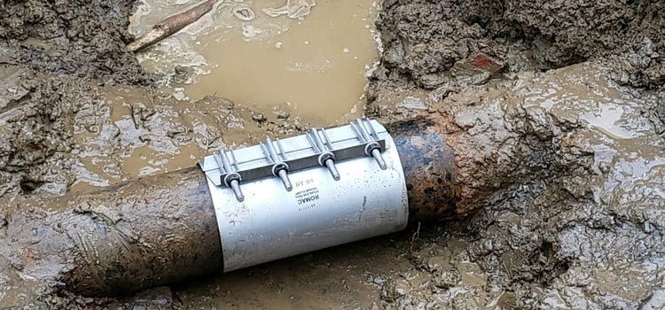 Groveland Water and Sewer Department Makes Repairs to Water Main at Pentucket Regional Middle School