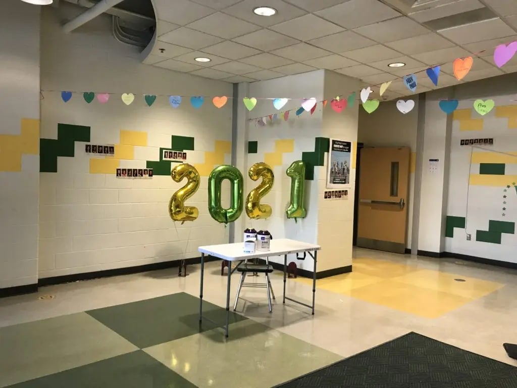 The King Philip Regional High School bus loop lobby was also decorated with seniors’ freshmen yearbook photos taped to the walls and 2021 balloons. (Photo courtesy King Philip Regional School District)