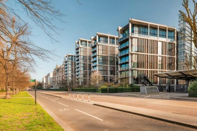 One Hyde Park, Knightsbridge, London, SW1X