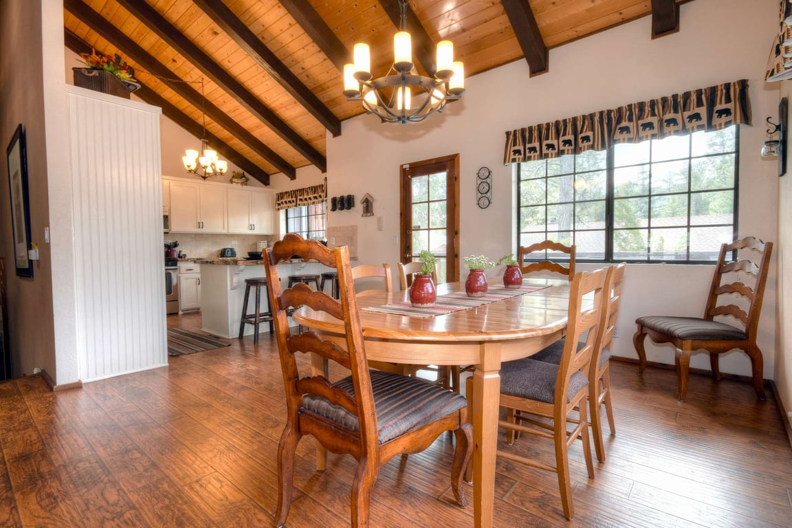 Cabin Image 11