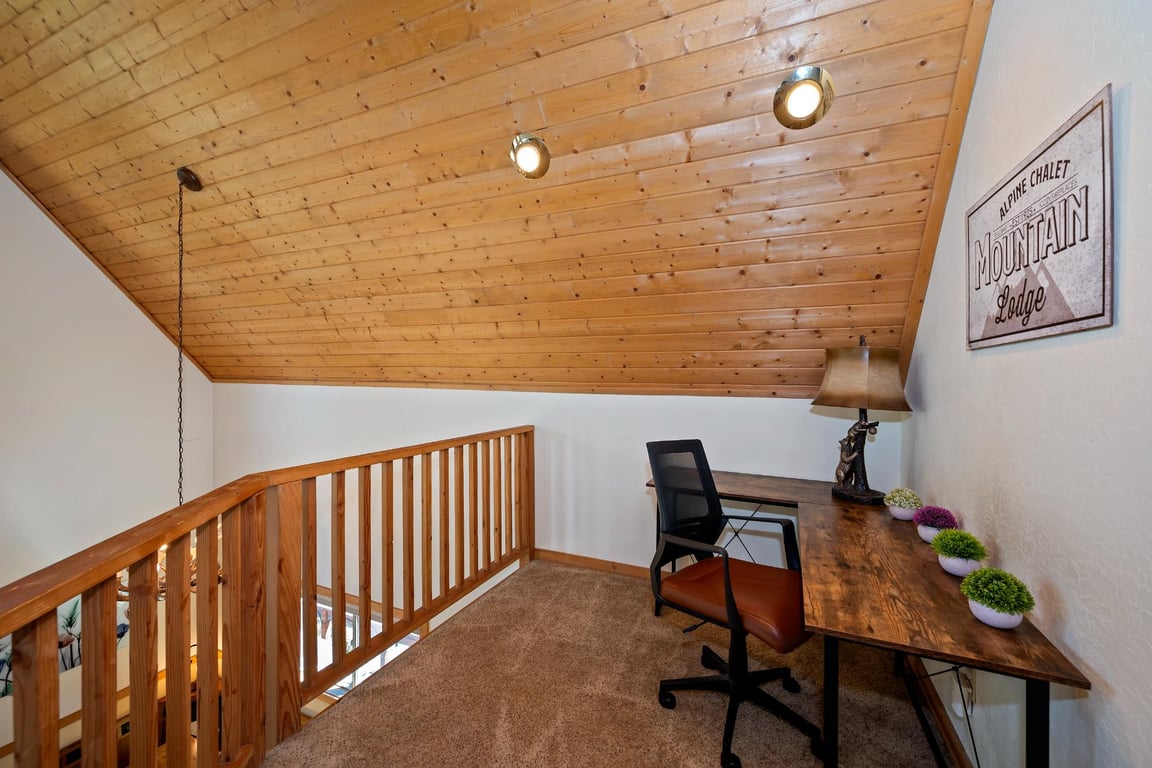 Cabin Image 25