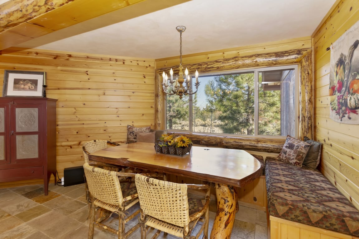 Cabin Image 11
