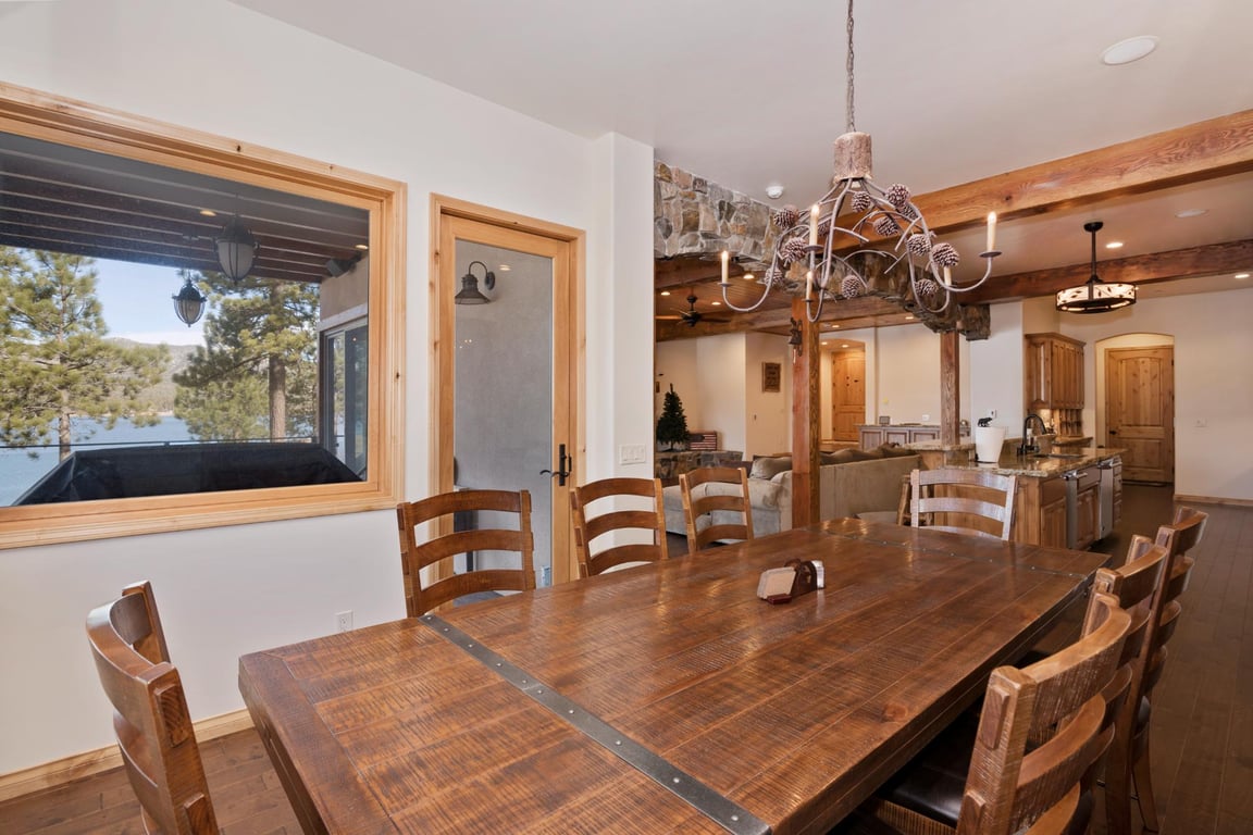 Cabin Image 18