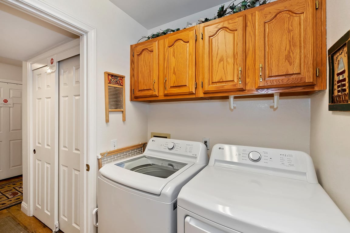 Cabin Image 32
