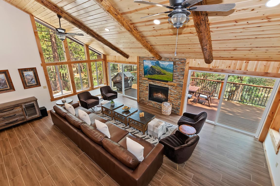 Gold Rush Lodge