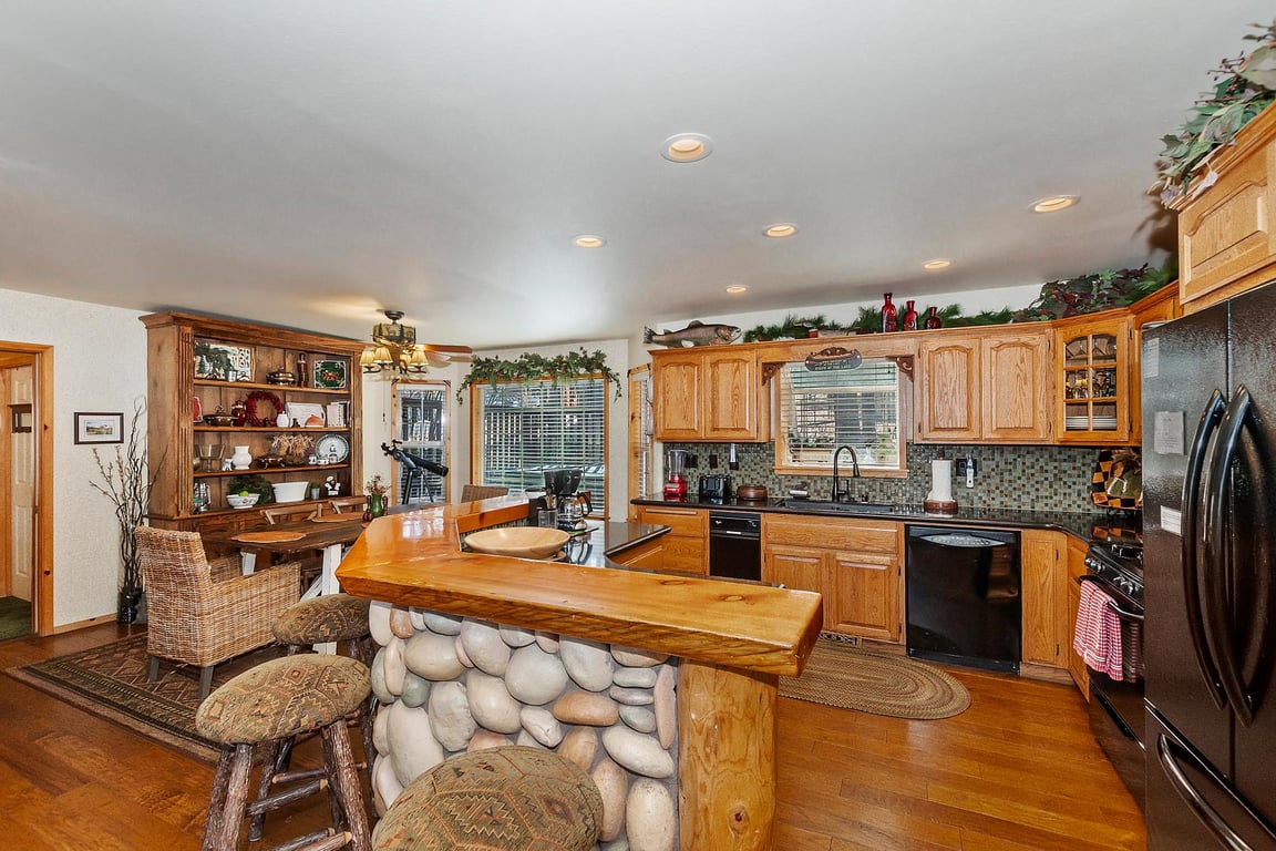 Cabin Image 2