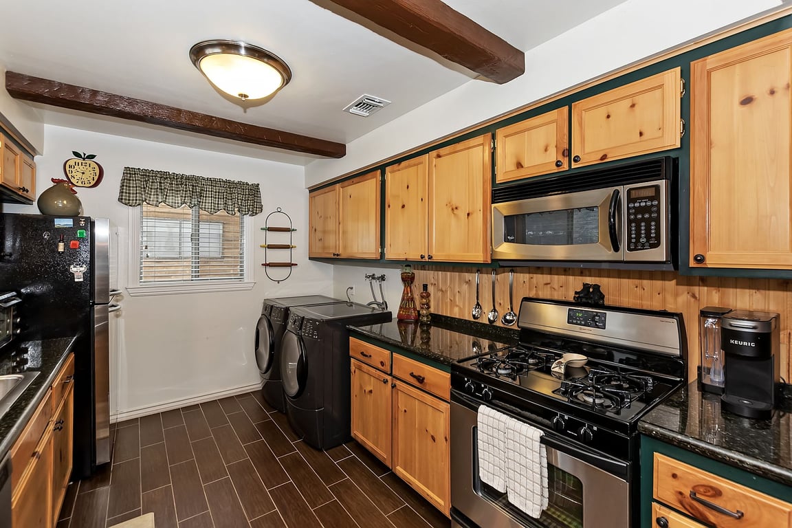 Cabin Image 9