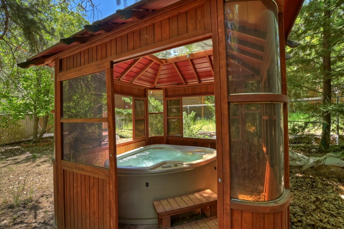 Cabin Image 39