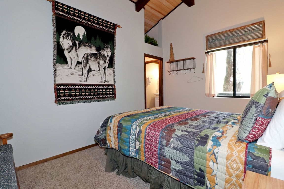 Cabin Image 15