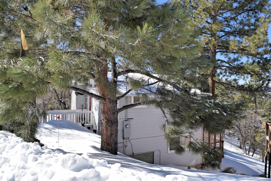 Cabin Image 28