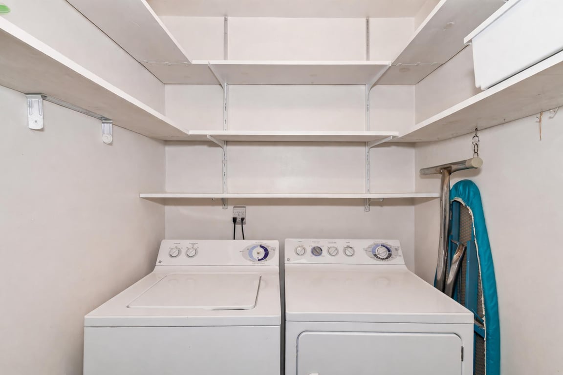 Cabin Image 16