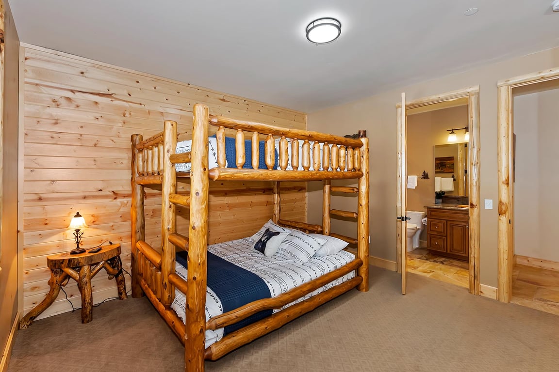 Cabin Image 31