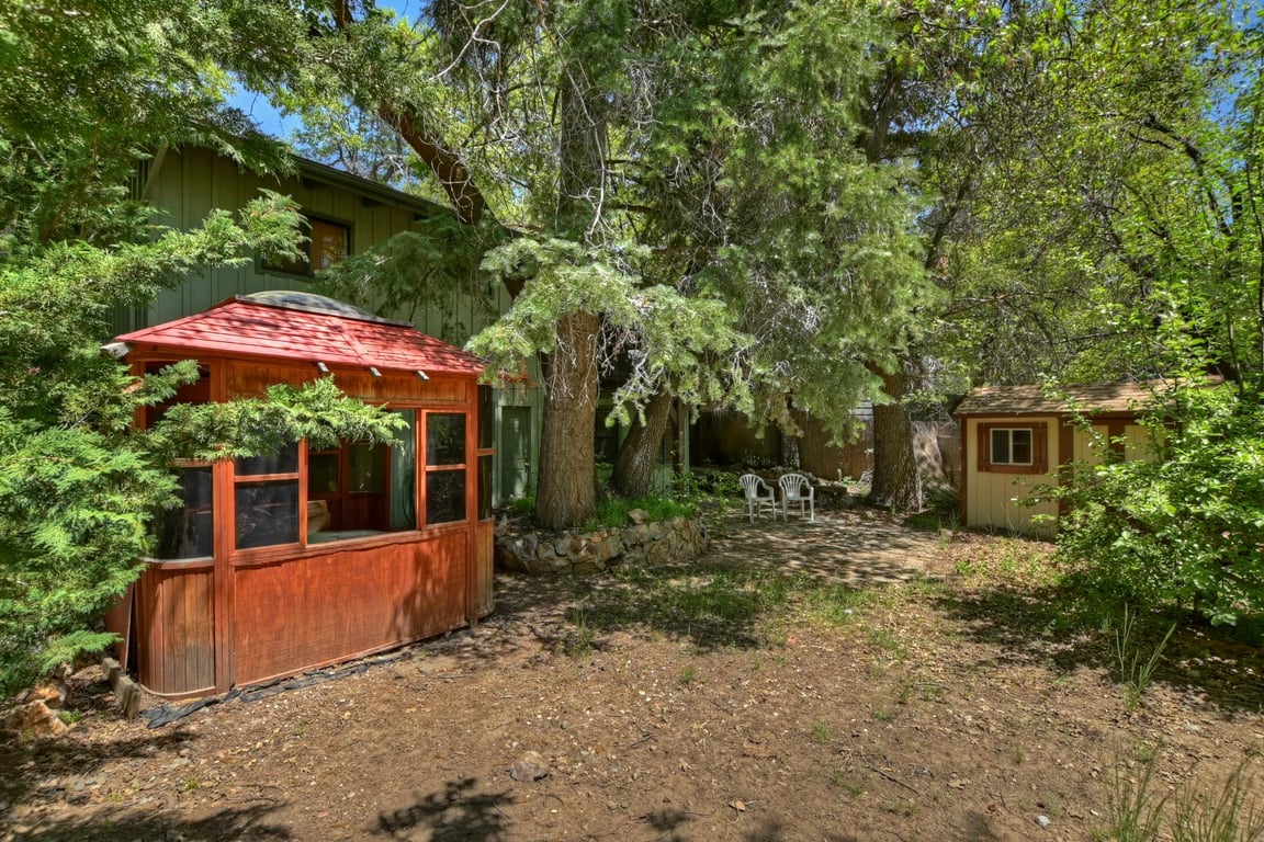 Cabin Image 38