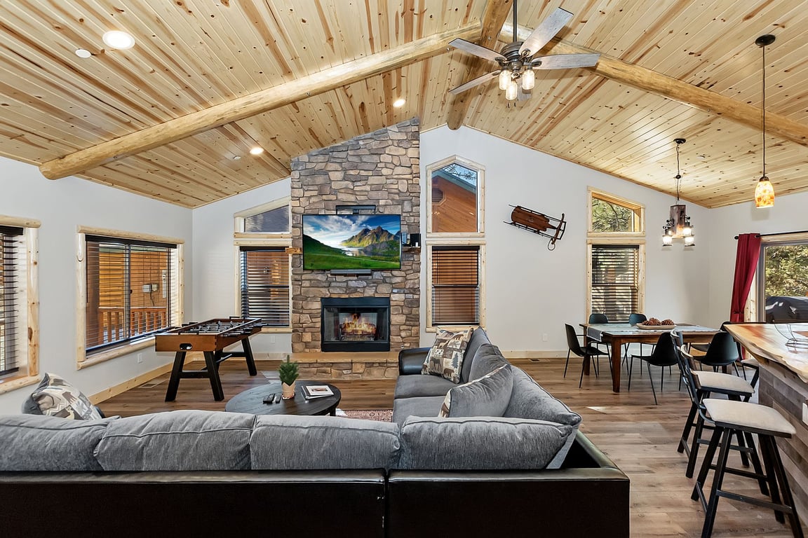 Cabin Image 6