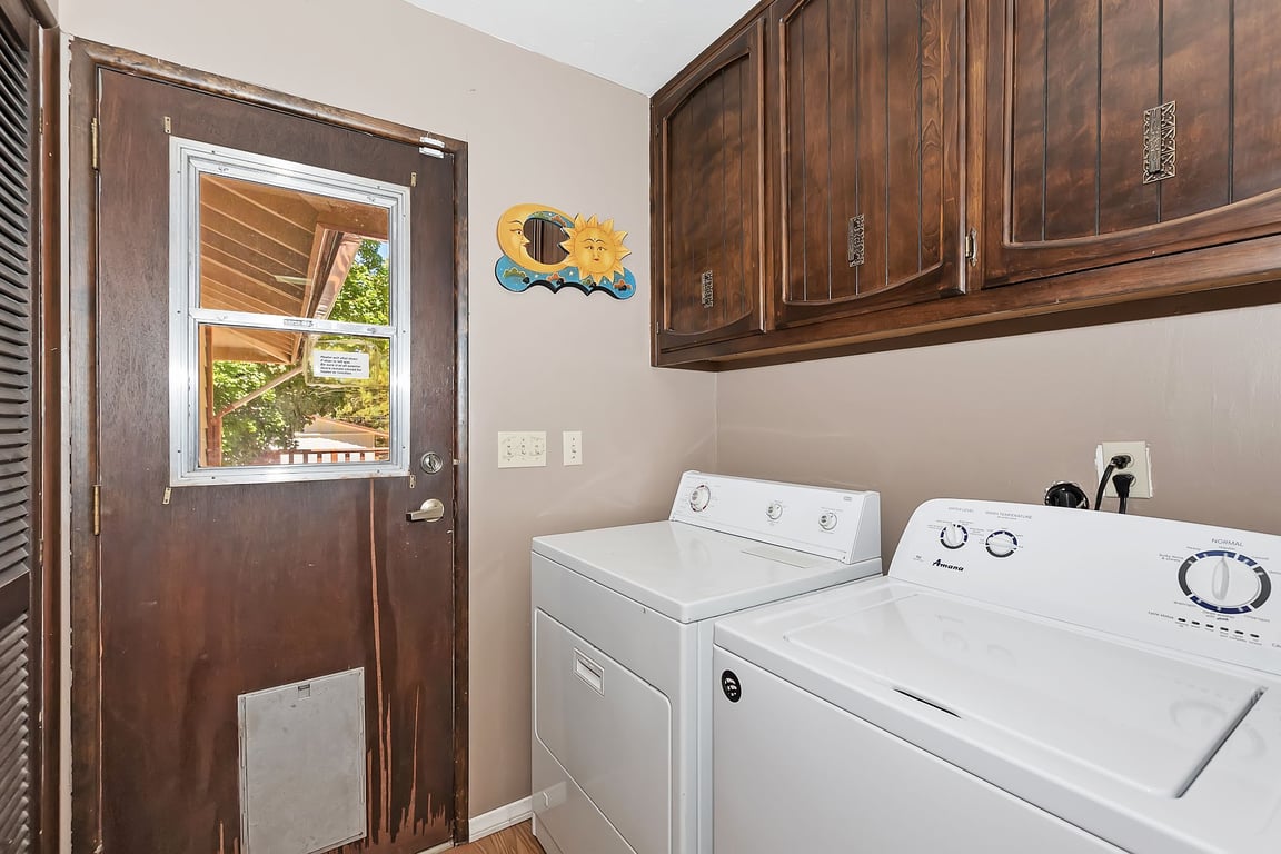 Cabin Image 18