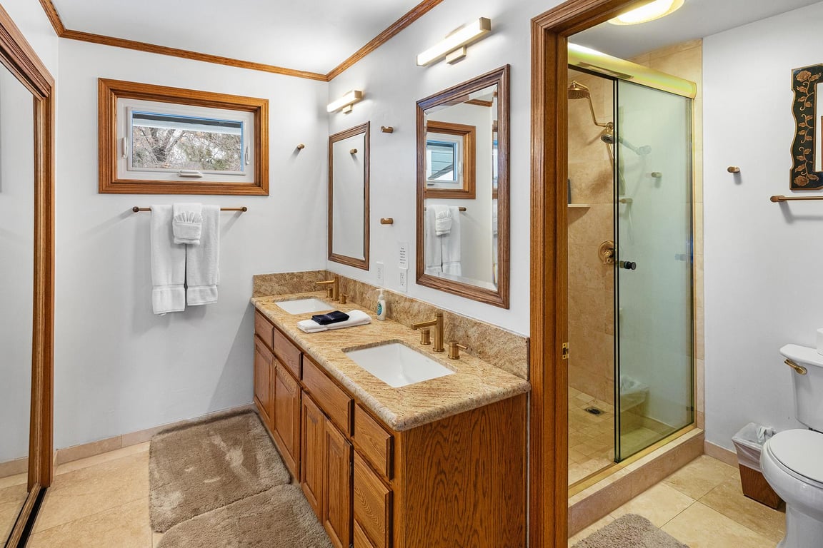Cabin Image 17
