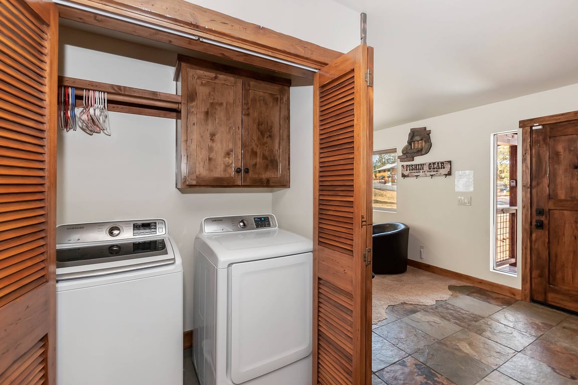 Cabin Image 18