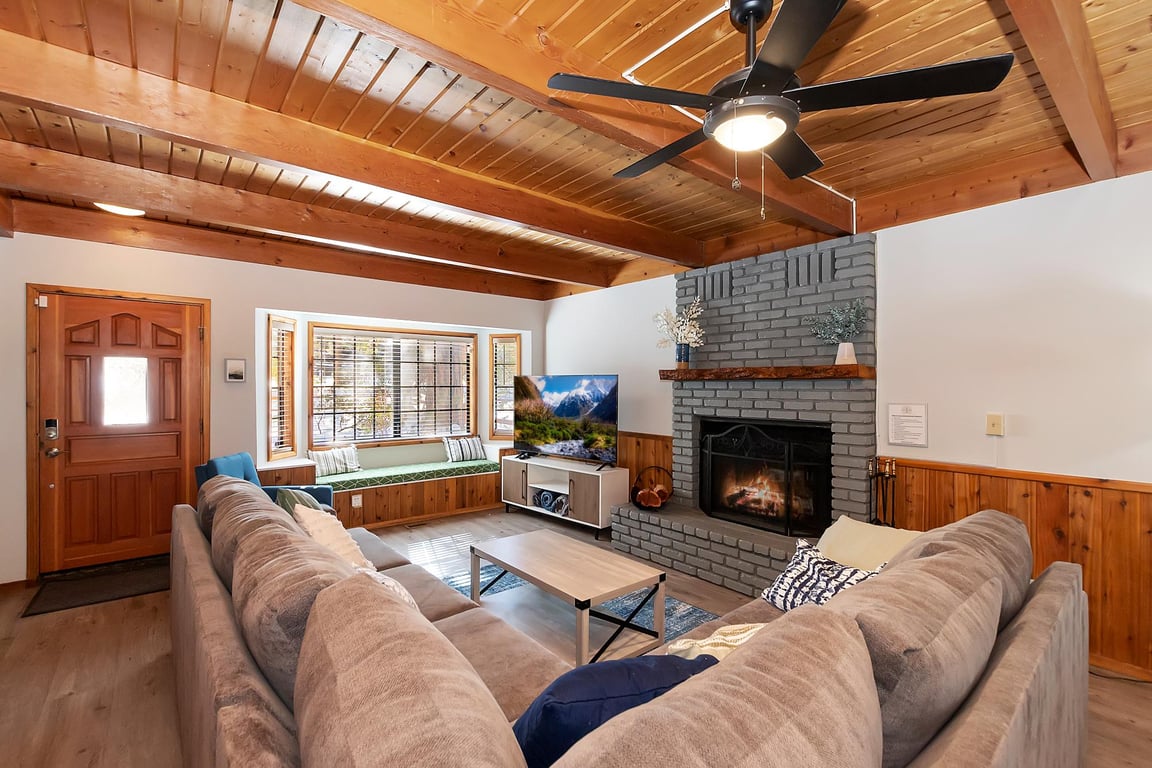 Cabin Image 6