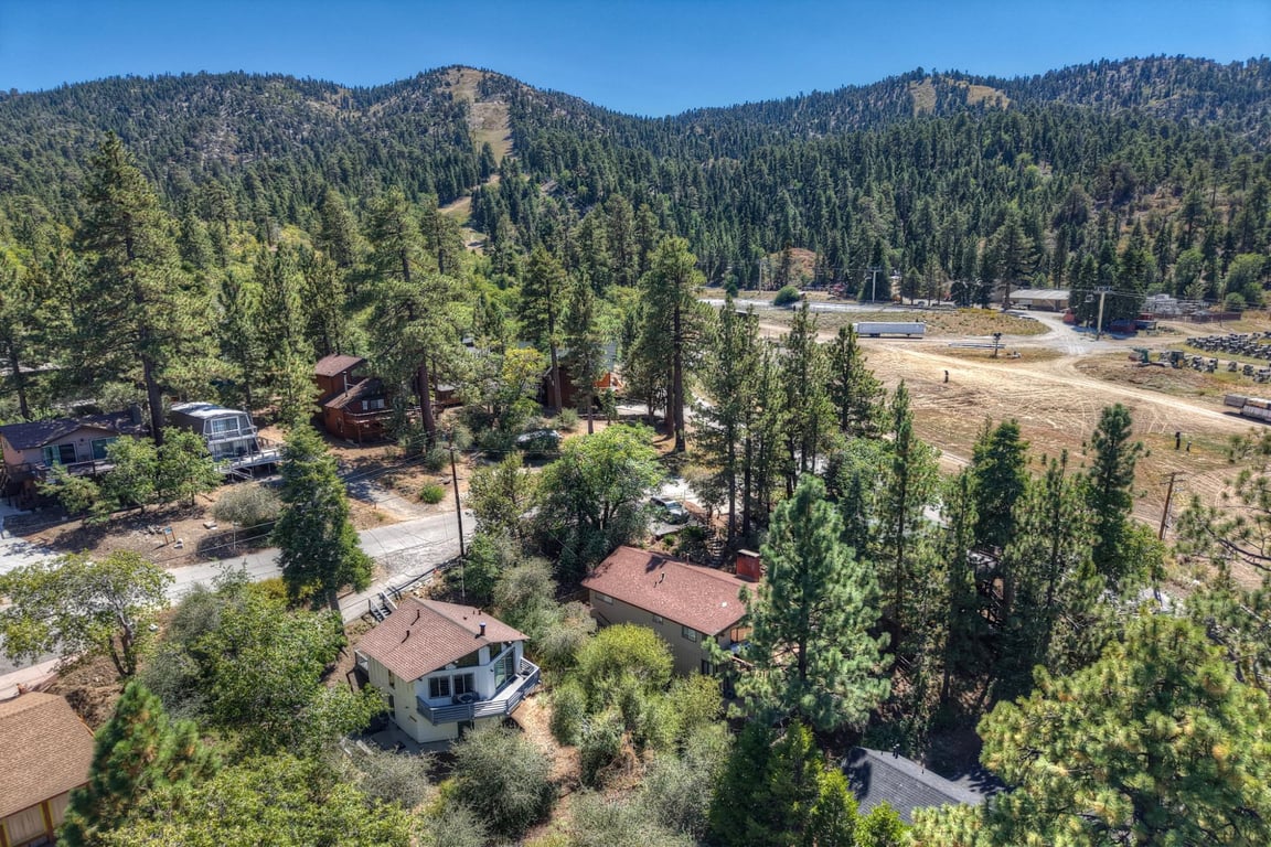 Cabin Image 35