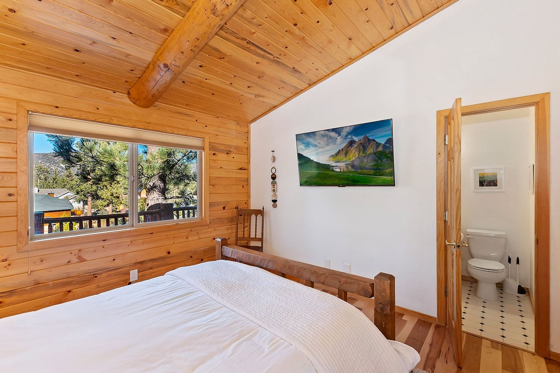 Cabin Image 32